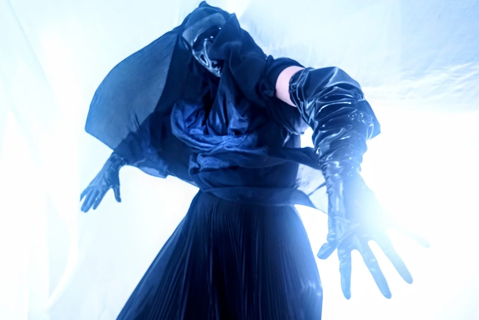 Poof Gloves - Image 3