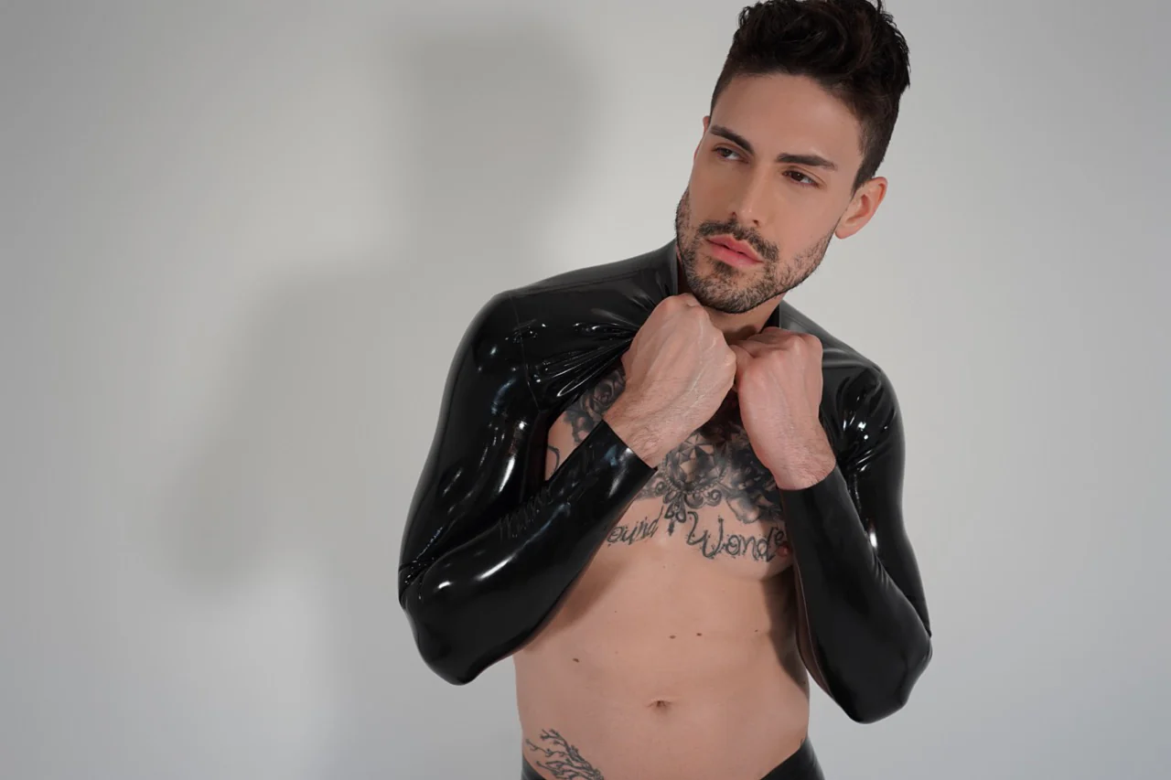 Mens Ultra Crop Jacket - Image 5