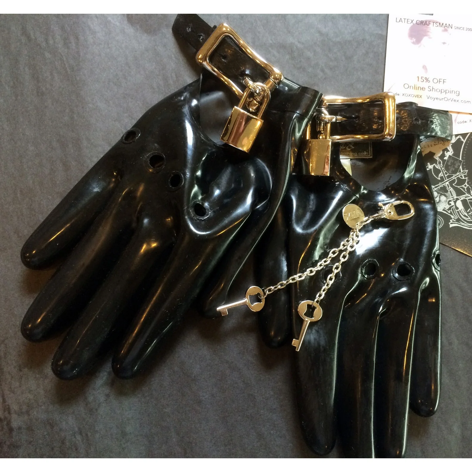 Moto Handcuff Gloves - Image 4