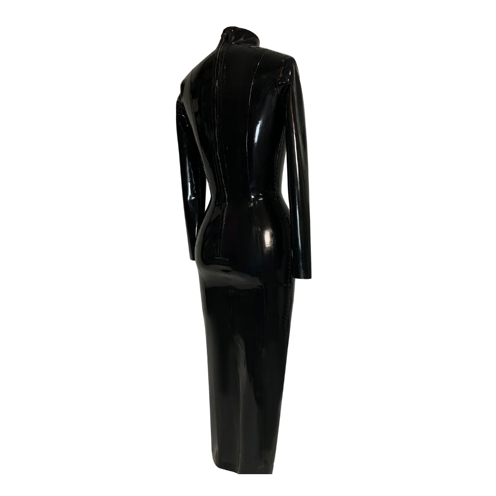 Simple Gown - Image 4